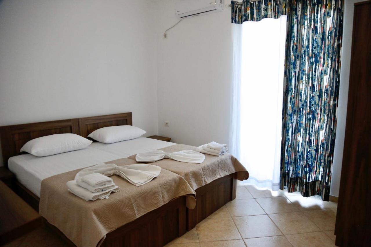 Sea La Vie Apartments Sarande Exterior photo